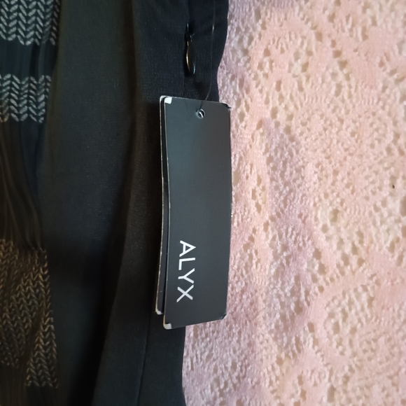 Alyx Brand Black NWT Top. - Picture 3 of 6